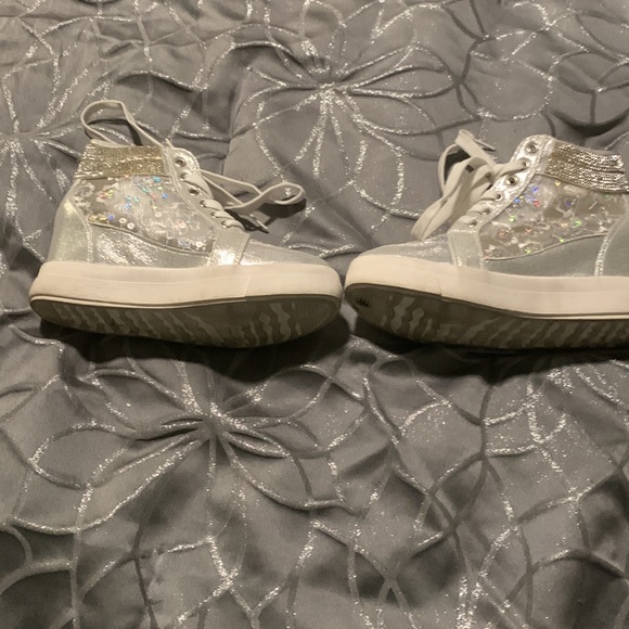 Rhinestone and lace wedge sneakers size 6 - Picture 3 of 6
